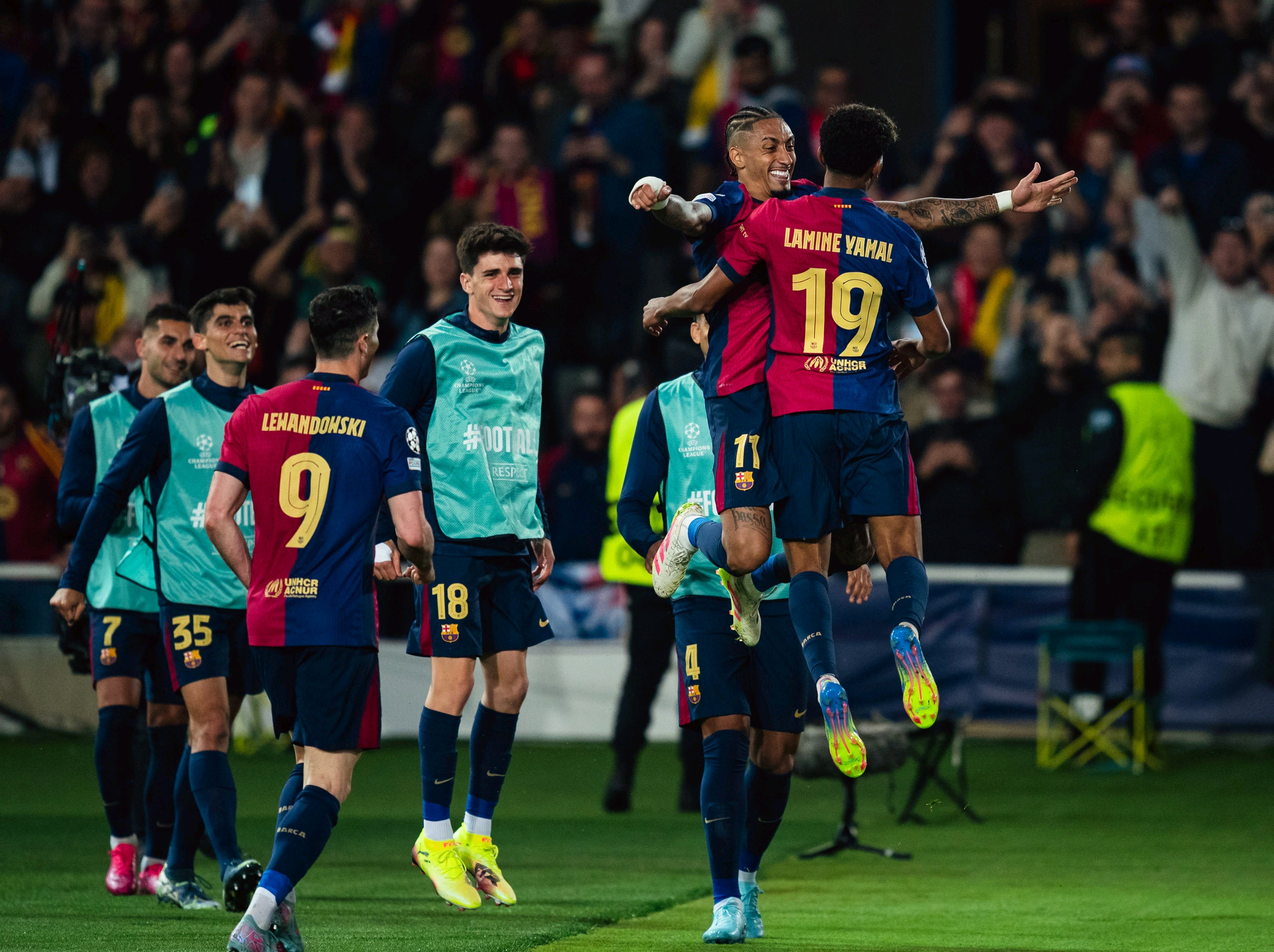 包含阿斯顿维拉迎德甲关键赛，国际比赛日门线救险，赛场秩序良好，控场能力受关注的词条-ewc投注网站