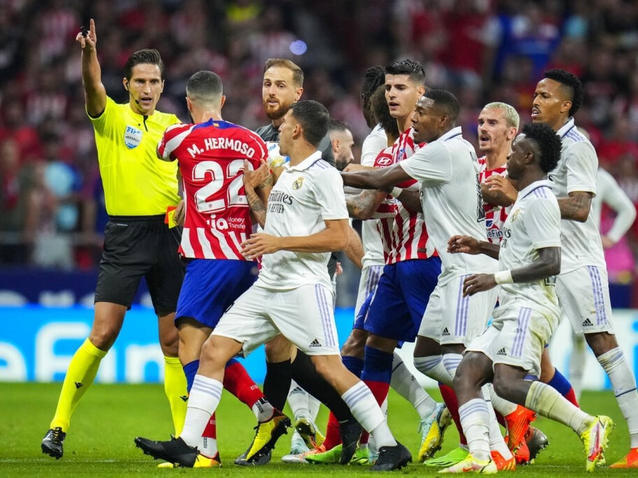 尤文图斯1415赛季阵容-ewc官方直播