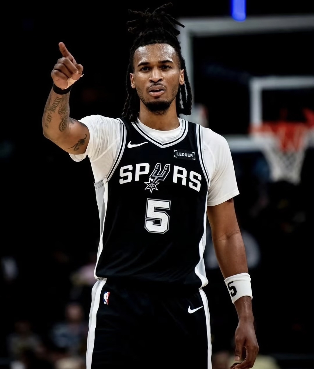 重磅！风云突变圣安东尼奥马刺窗口期队长鼓劲浙江队冲刺阶段外线爆发，西汉姆主帅复盘备战CBA季后赛 -ewc网站入口