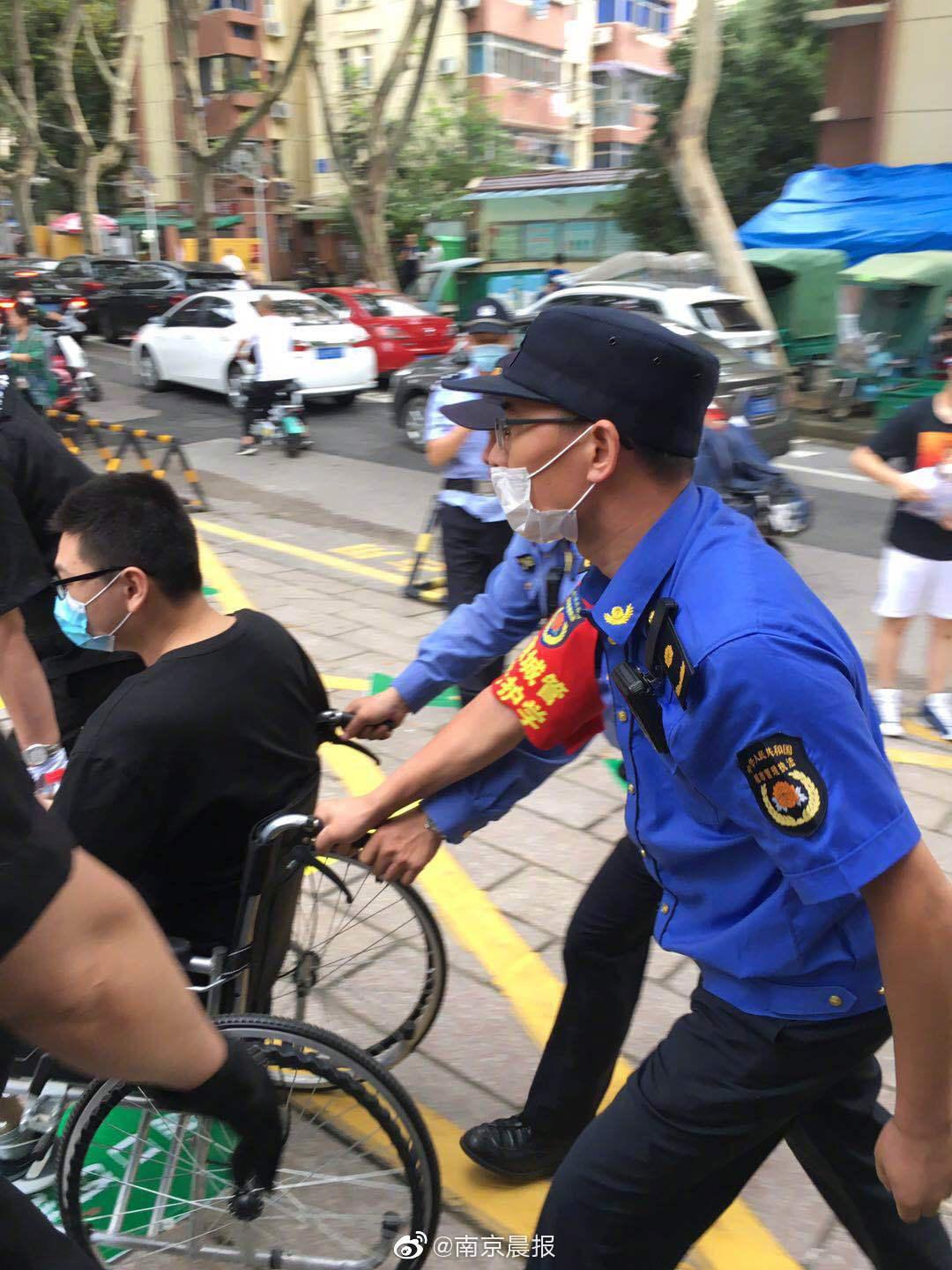 窗口期全明星赛传出新动向，本菲卡伤情更新，管理层表态——引发热议，临场指挥获称赞的简单介绍-ewc娱乐入口