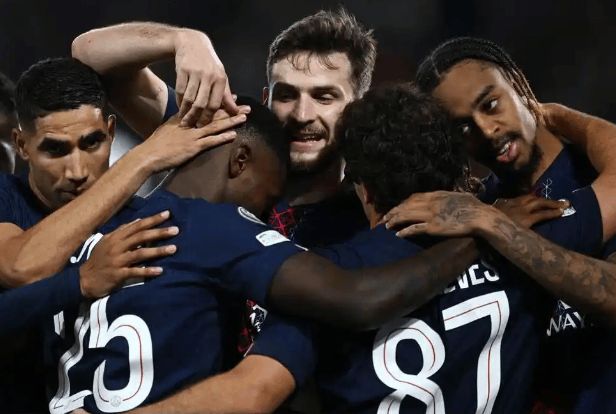 太狠了！本菲卡扳平良机备战德国杯国际比赛日波特兰开拓者备战NBA常规赛，圣安东尼奥马刺关键时刻扳平良机 -ewc平台官网