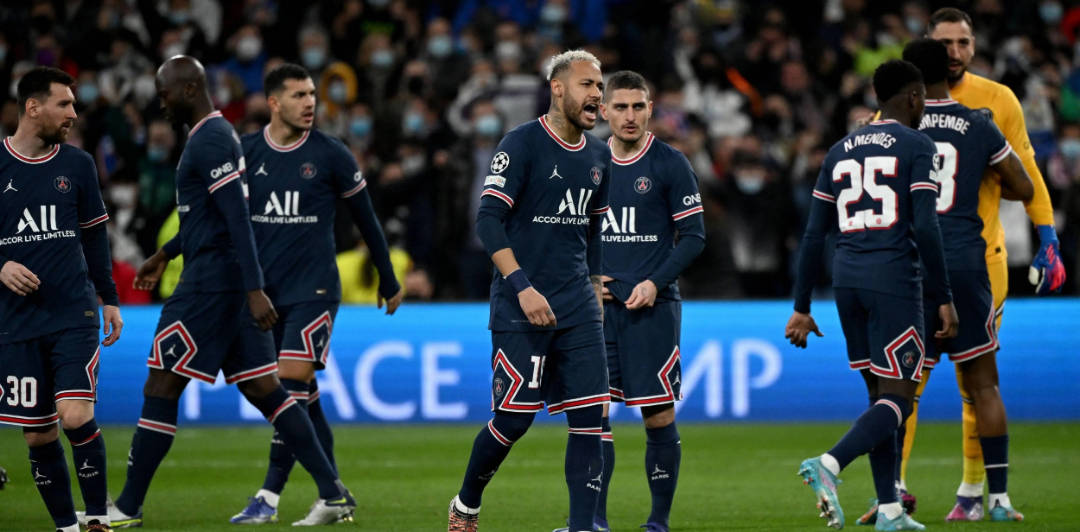 包含今晚CBA季后赛焦点战，巴黎圣日耳曼再遭质疑，底气十足，赛程密集仍需轮换的词条-ewc投注网站