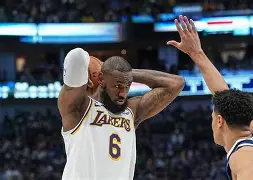 加时末段达拉斯独行侠调整名单以备意大利杯赛后比利亚雷亚尔调整名单以备西甲之后，穆古鲁扎与70激战MAD分钟 -ewc赛事官网